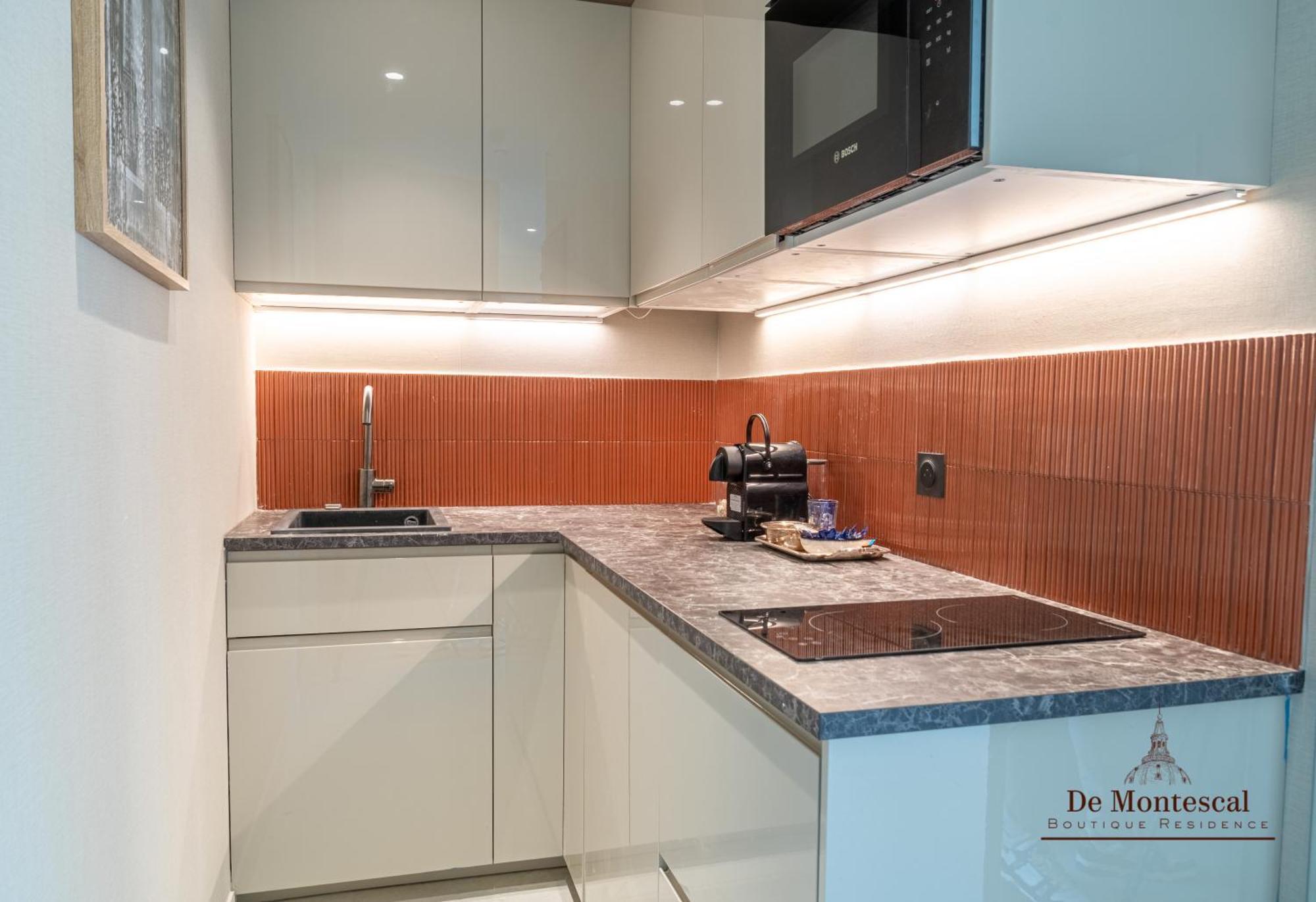 De Montescal - Hot Tub And Ac Cosy A Prime Location 40m2 Appartement Paris