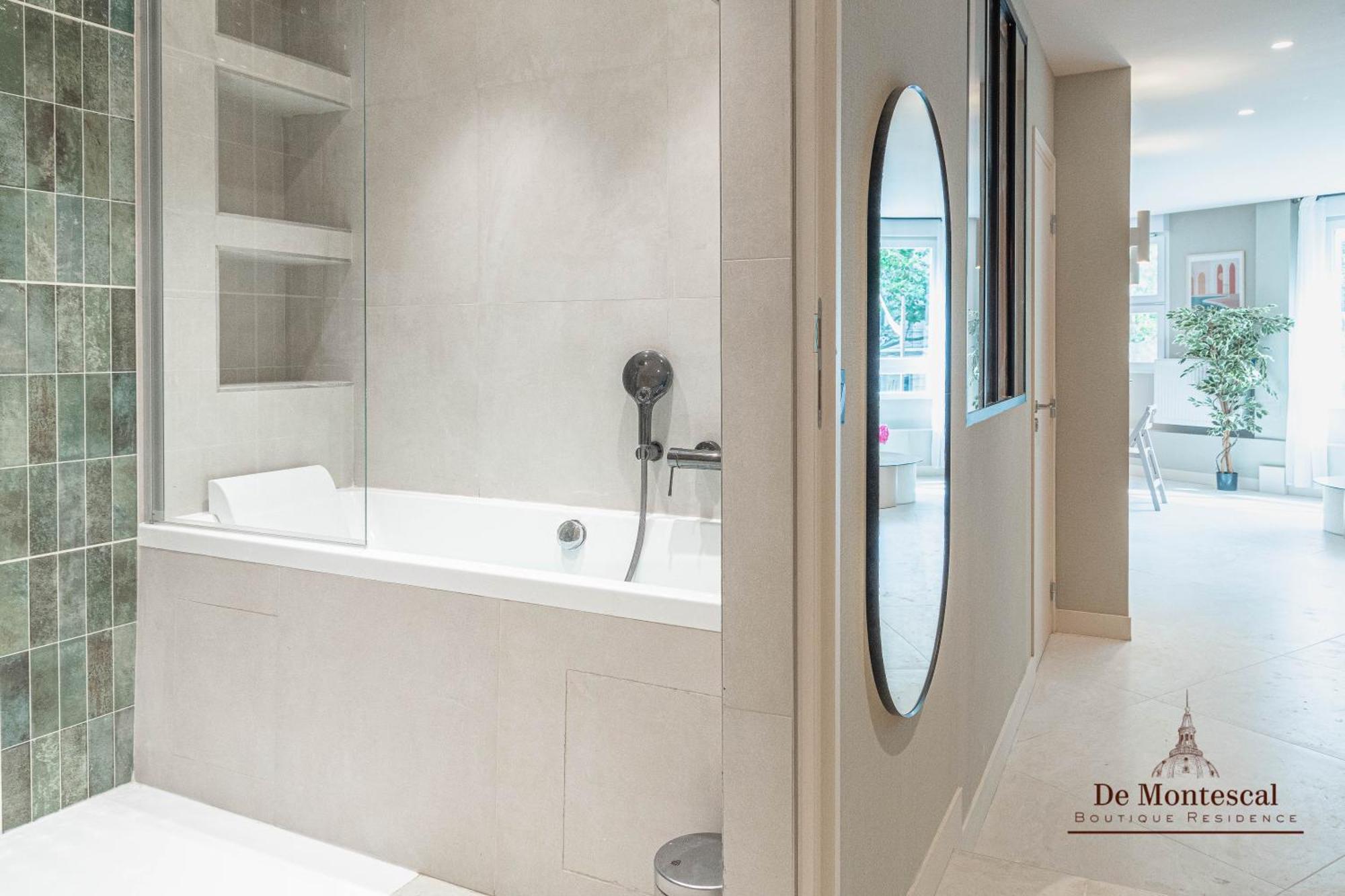 De Montescal - Hot Tub And Ac Cosy A Prime Location 40m2 Appartement Paris